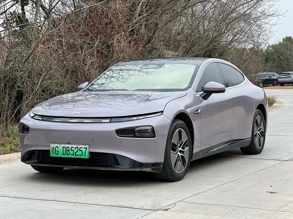 Xpeng P7 2023 model P7i 702 Pro купить на сайте DeffCars