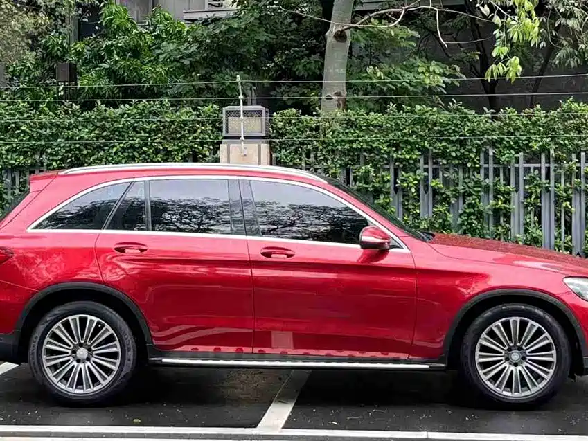 Mercedes-Benz GLC 2016 GLC 200 4MATIC купить на сайте DeffCars