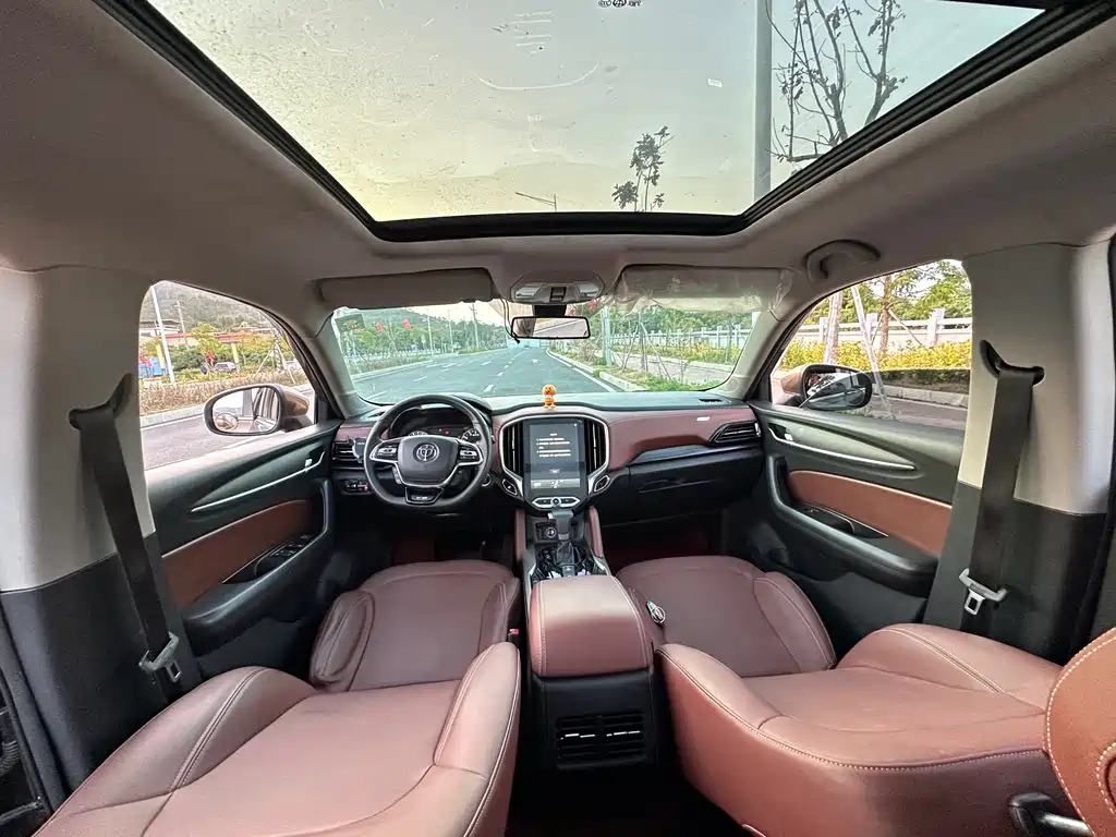 Zhonghua V6 2018 1.5T automatic premium model купить на сайте DeffCars