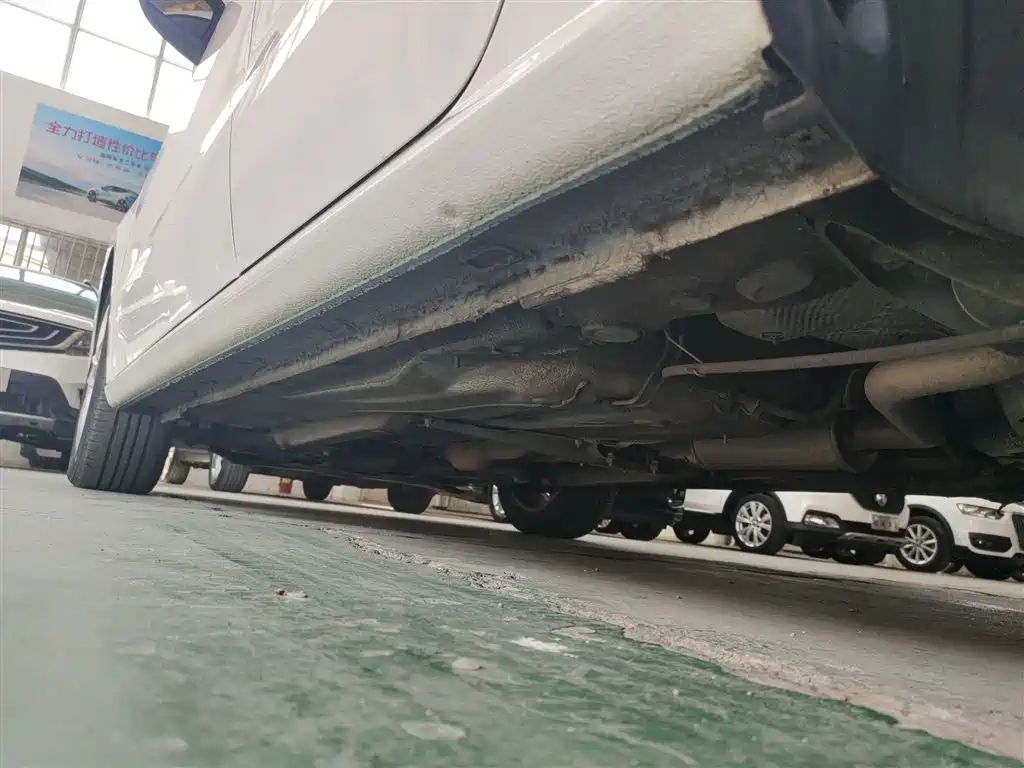 Langxing 2017 180TSI DSG Comfort Edition купить на сайте DeffCars