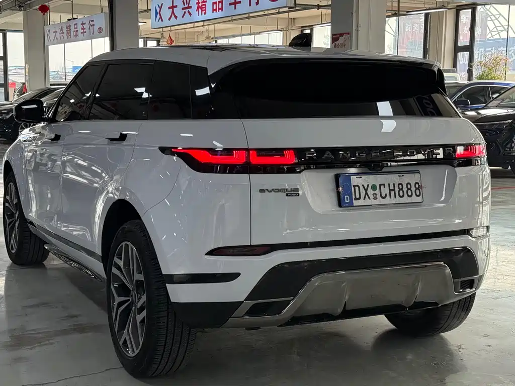 Range Rover Evoque 2023 Evoque L 249PS Luxury Edition купить на сайте DeffCars