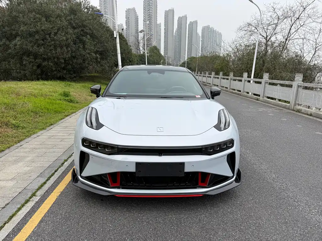 Jikrypton 001 FR 2023 FR version 100kWh купить на сайте DeffCars