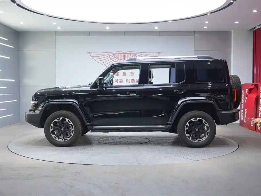 Tank 300 New Energy 2024 Hi4-T купить на сайте DeffCars