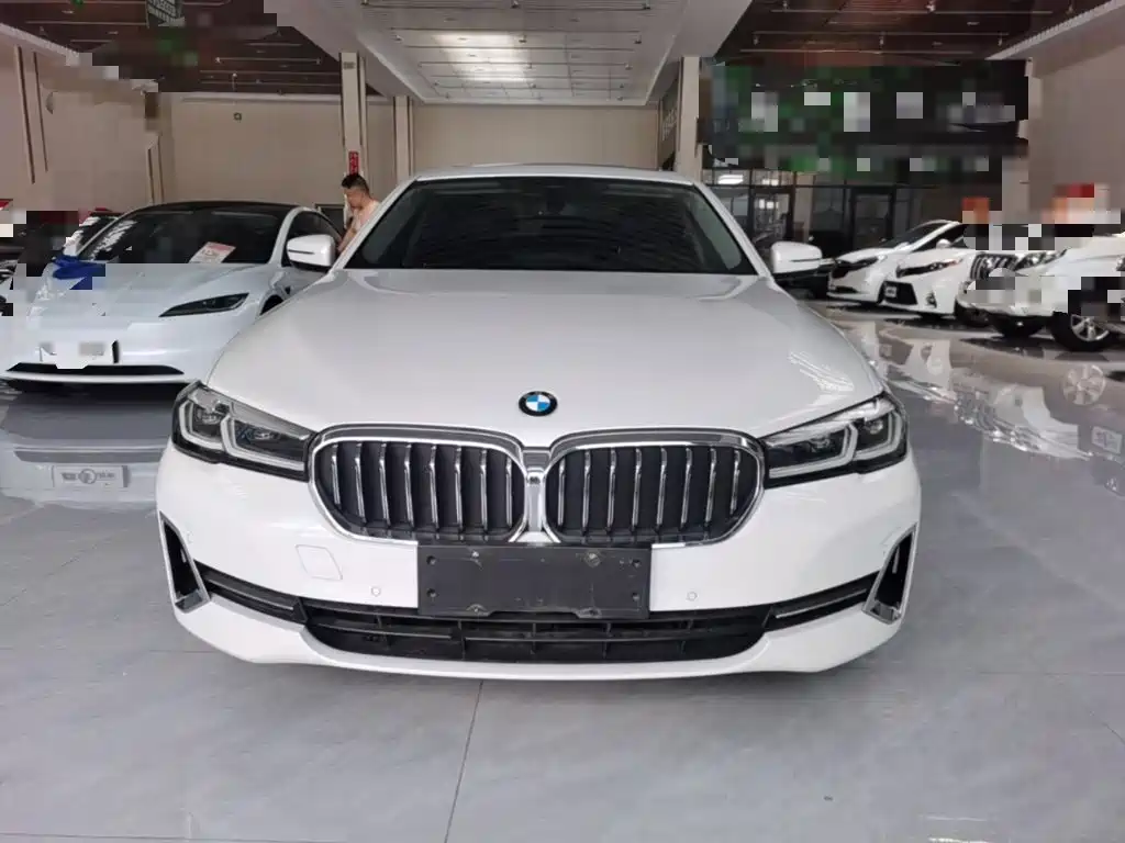 BMW 5 Series 2022 facelift 530Li leading model luxury package купить на сайте DeffCars