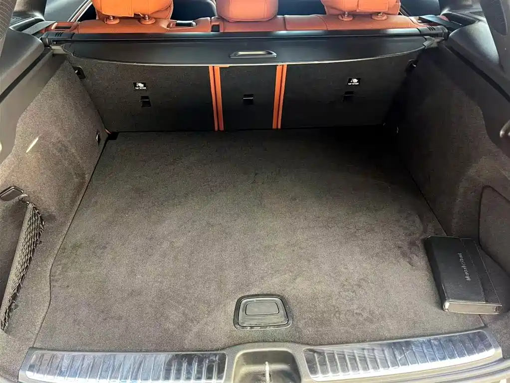 Mercedes-Benz GLC 2023 facelift GLC 300 L 4MATIC dynamic 5-seater купить на сайте DeffCars
