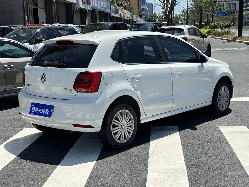 Polo 2016 1.6L automatic comfort model купить на сайте DeffCars