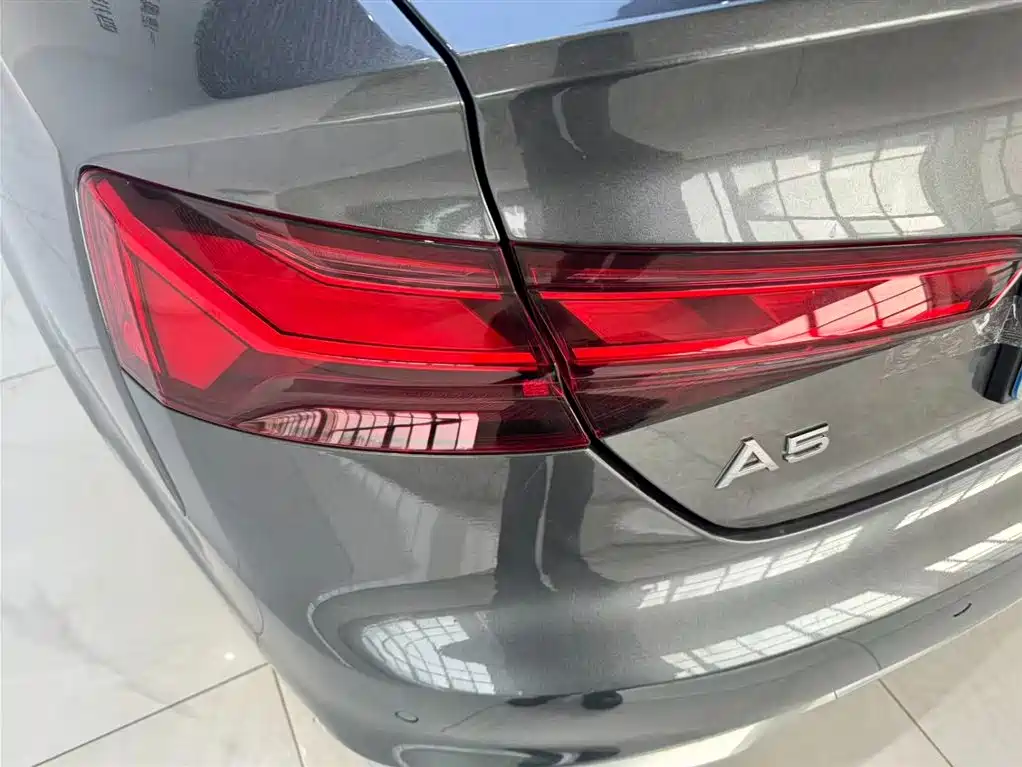 Audi A5 imported 2023 Sportback 40 TFSI fashionable and dynamic купить на сайте DeffCars