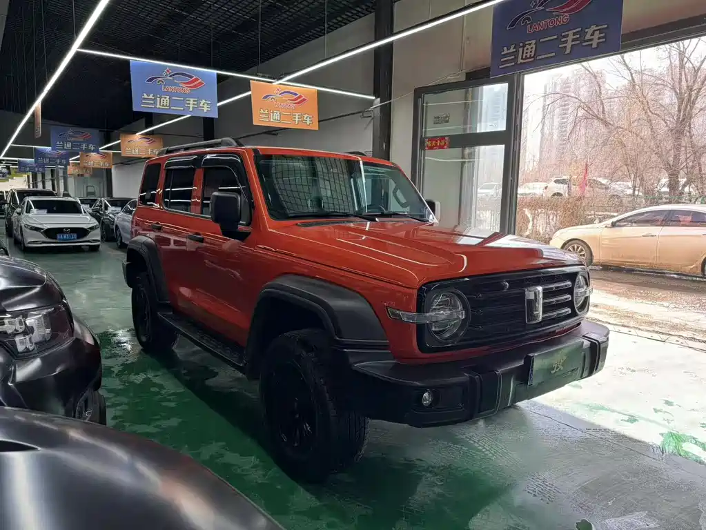 Tank 300 2023 Off-Road Version 2.0T Challenger купить на сайте DeffCars
