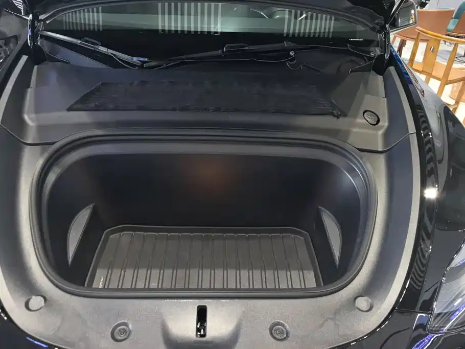 Model Y 2022 rear-wheel drive купить на сайте DeffCars