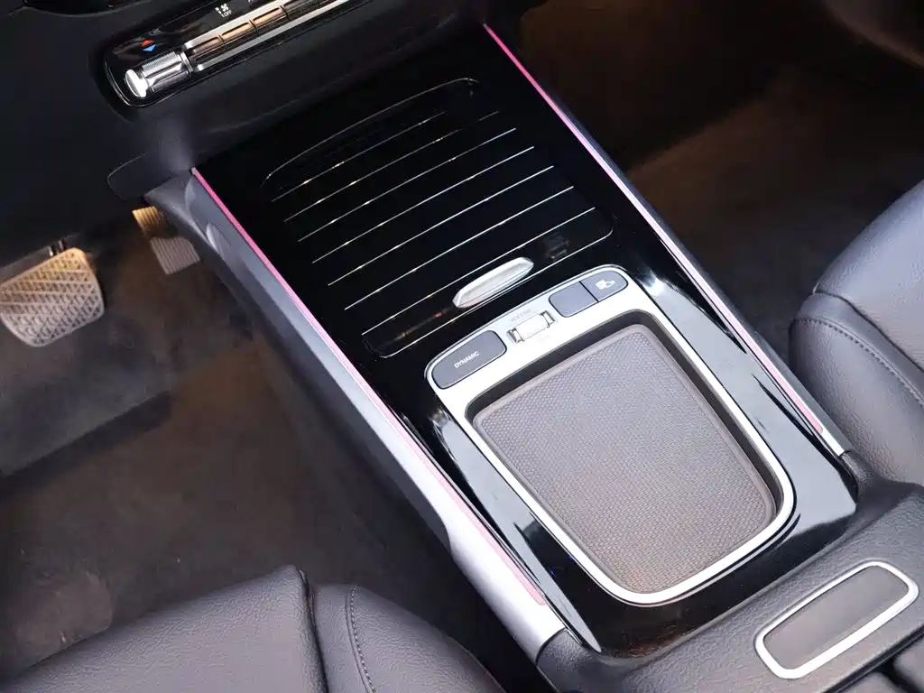 Mercedes-Benz GLB 2025 GLB 220 Dynamic купить на сайте DeffCars