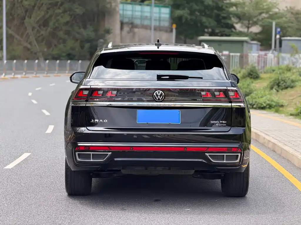 Touron 2024 Touron X 380TSI four-wheel drive luxury version купить на сайте DeffCars