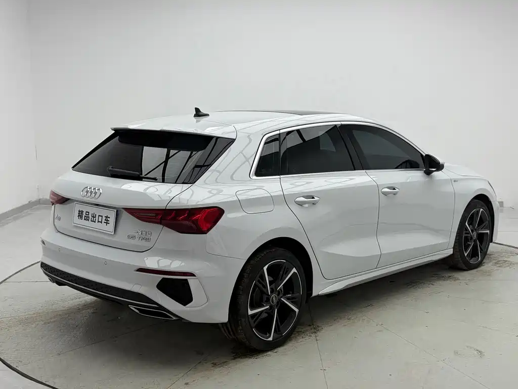 Audi A3 2023 Sportback 35 TFSI Fashion Sporty купить на сайте DeffCars