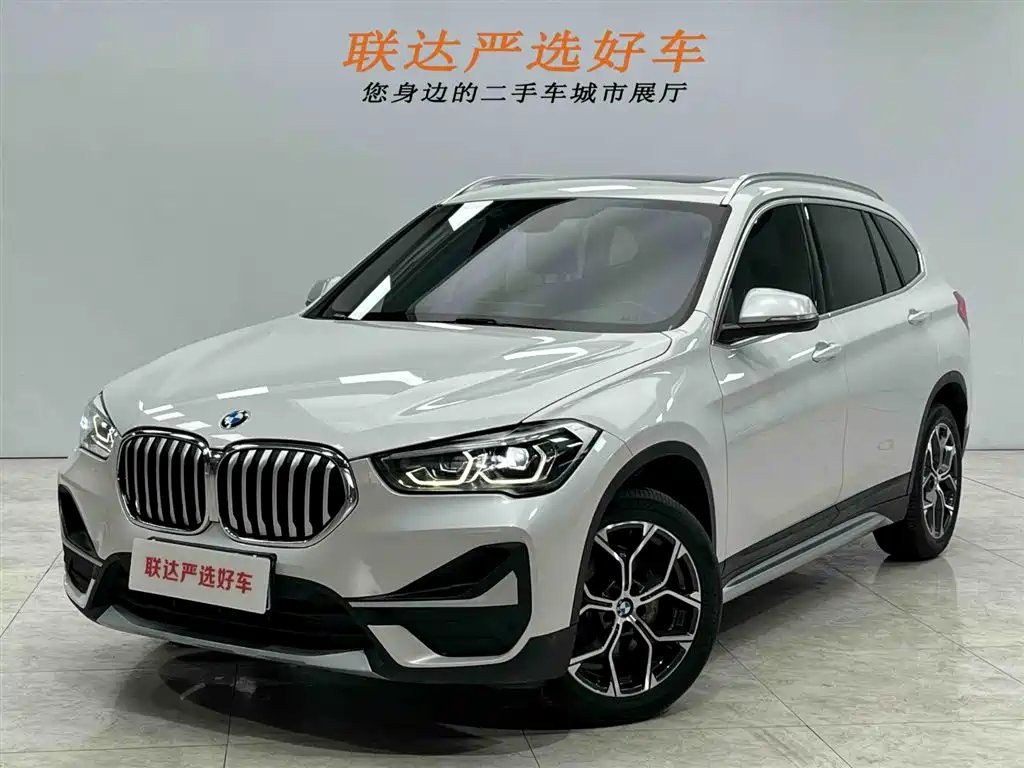 BMW X1 2022 sDrive20Li Exclusive Model купить на сайте DeffCars