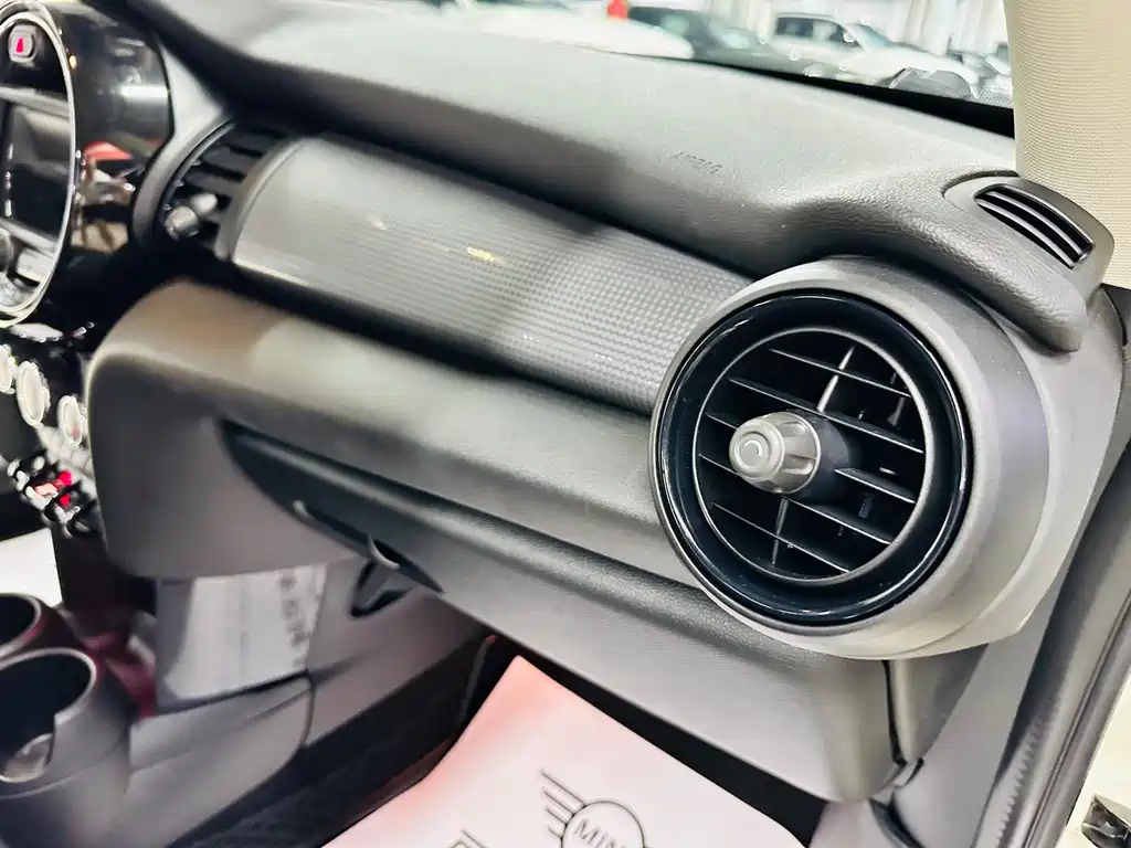MINI 2016 1.5T COOPER купить на сайте DeffCars