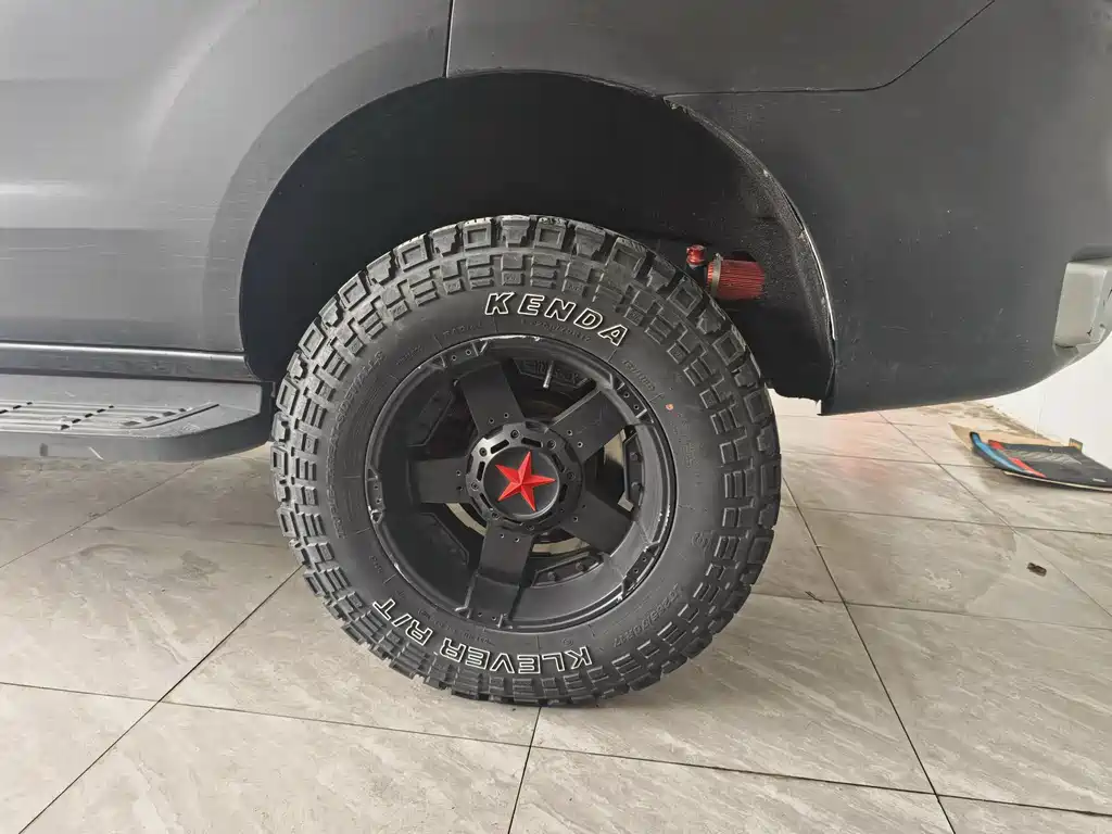 Everest 2017 2.0T gasoline automatic four-wheel drive luxury version 5 seats купить на сайте DeffCars