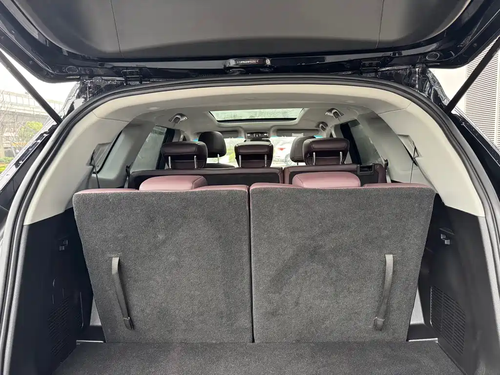 Jietu X90 PLUS 2024 1.6TD DCT Villa PRO 7 seats купить на сайте DeffCars