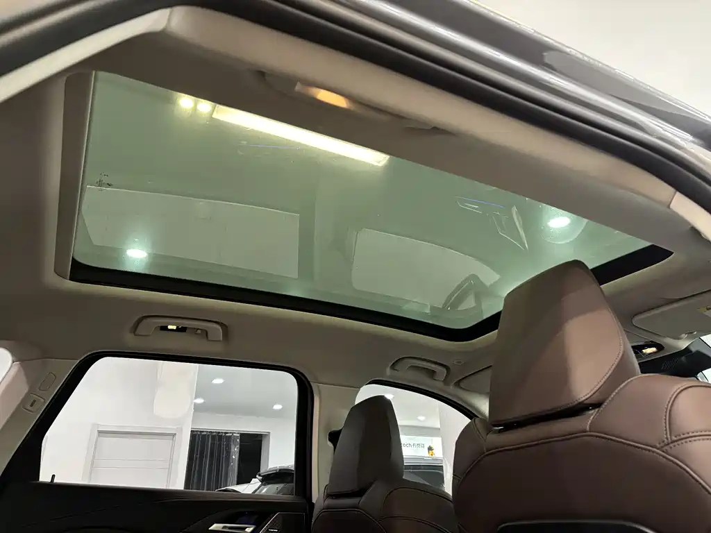 BMW X1 2023 sDrive25Li X Design Package купить на сайте DeffCars