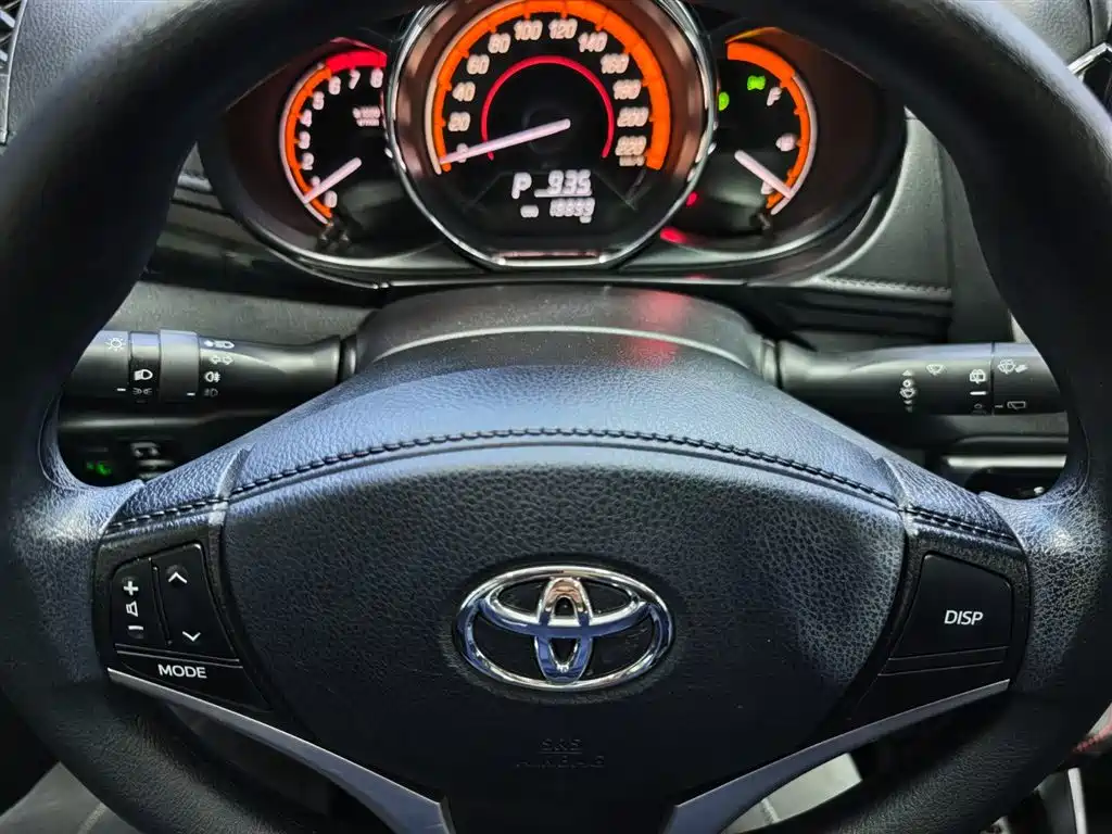 YARiS L Zhixuan 2021 Zhixuan X 1.5L CVT Premium Edition купить на сайте DeffCars