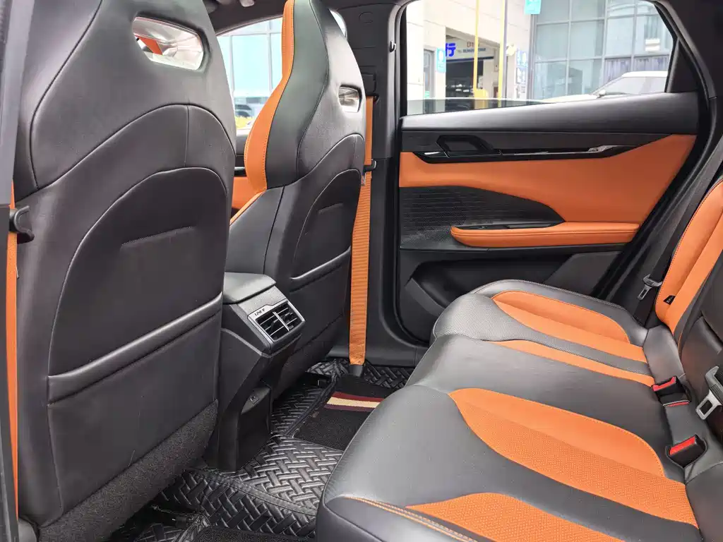 Changan UNI-V 2023 1.5T sports version купить на сайте DeffCars