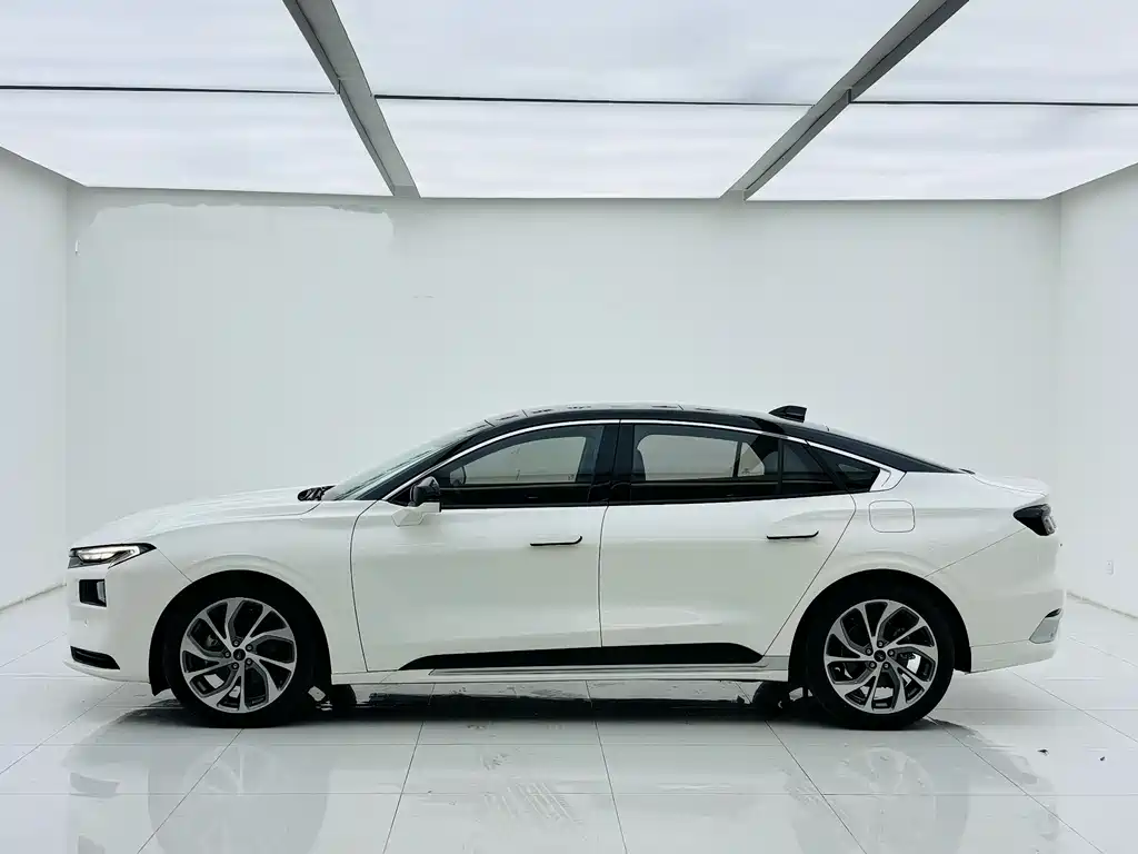 Mondeo 2022 EcoBoost 245 Extreme купить на сайте DeffCars
