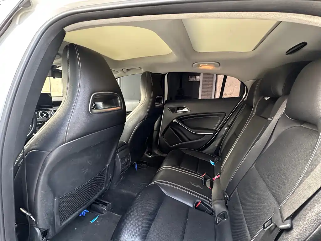 Mercedes-Benz GLA 2016 GLA 200 Dynamic купить на сайте DeffCars