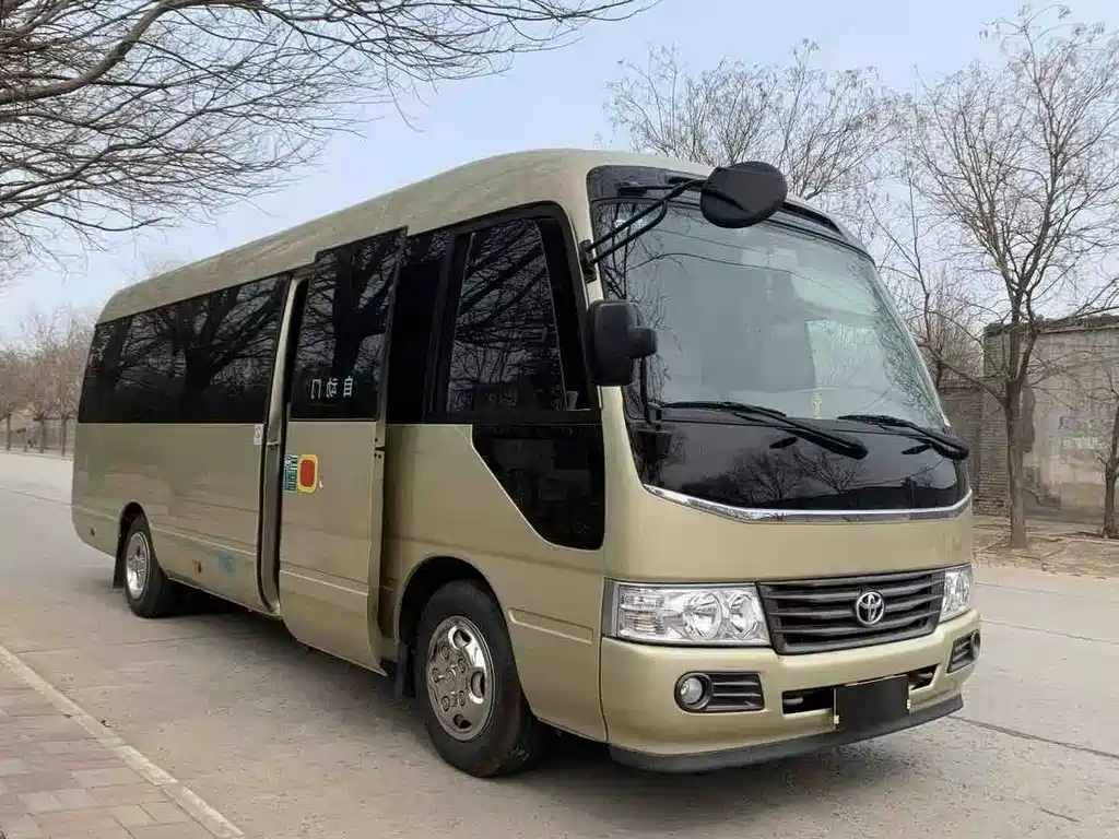 Coaster 2019 4.0L luxury car GRB53L-ZCMEK 20-seat 9GR купить на сайте DeffCars