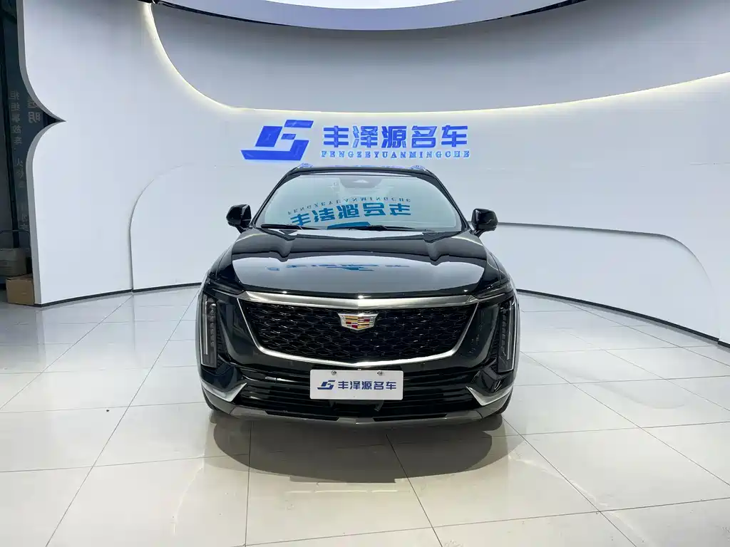 Cadillac XT5 2026 2.0T Metropolis купить на сайте DeffCars
