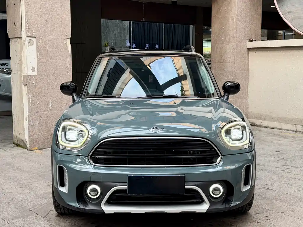 MINI COUNTRYMAN 2021 1.5T COOPER ALL4 Connoisseur купить на сайте DeffCars