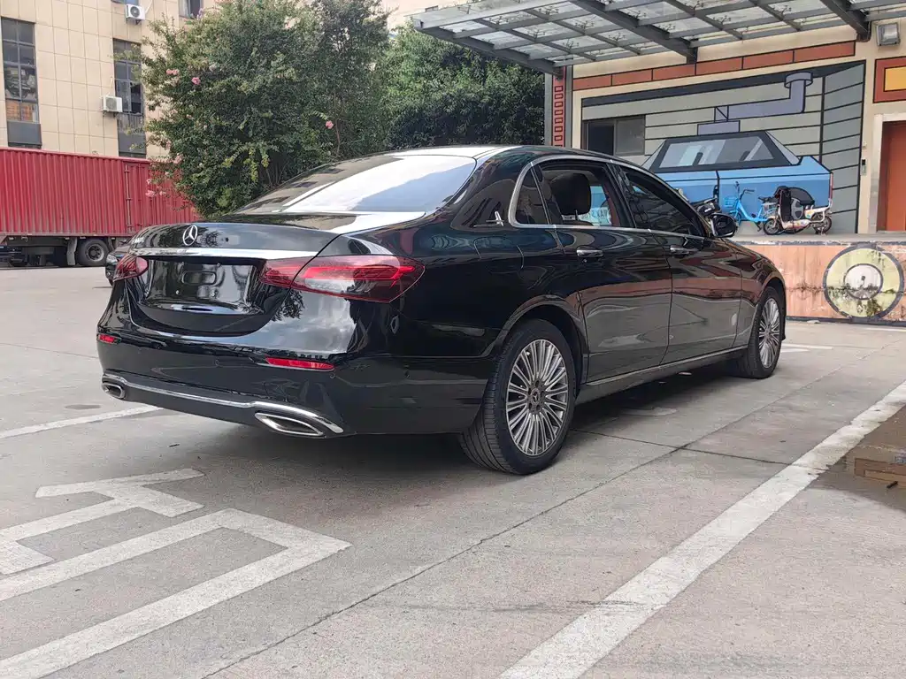 Mercedes-Benz E-Class 2023 E 300 L Fashion купить на сайте DeffCars