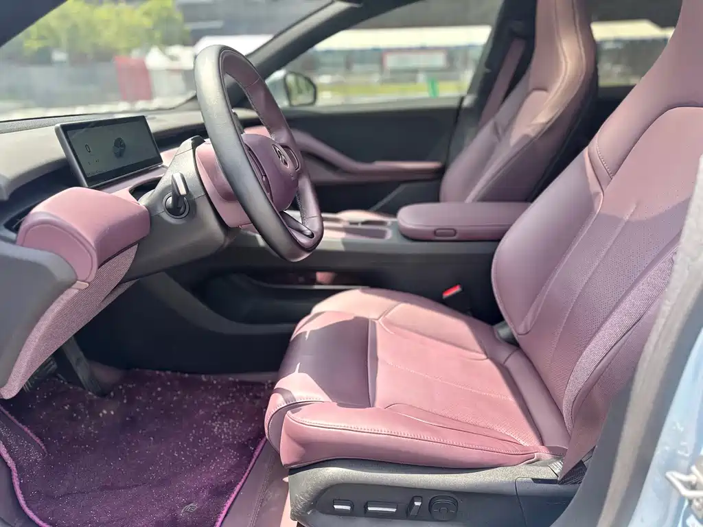 NIO ET5T 2023 75kWh Touring купить на сайте DeffCars