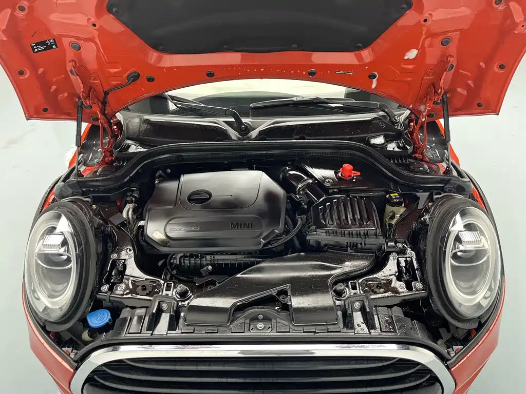 MINI 2018 1.5T COOPER Artist купить на сайте DeffCars