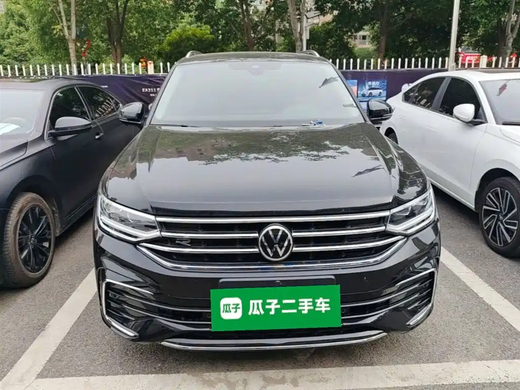 Tiguan L 2023 330TSI automatic two-wheel drive R-Line version купить на сайте DeffCars