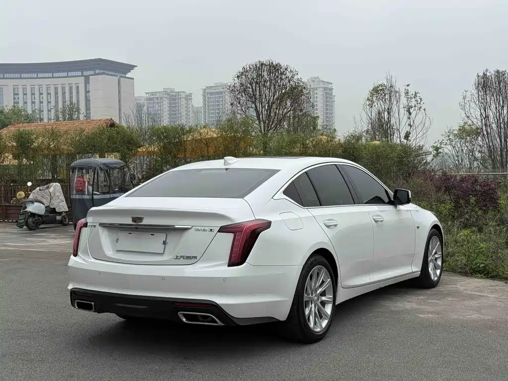 Cadillac CT5 2020 28T Fashion Model купить на сайте DeffCars