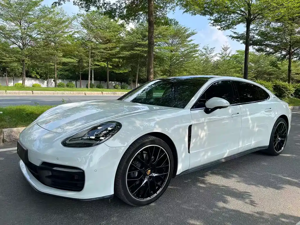 Panamera 2023 Panamera Executive Extended Platinum Edition 2.9T купить на сайте DeffCars