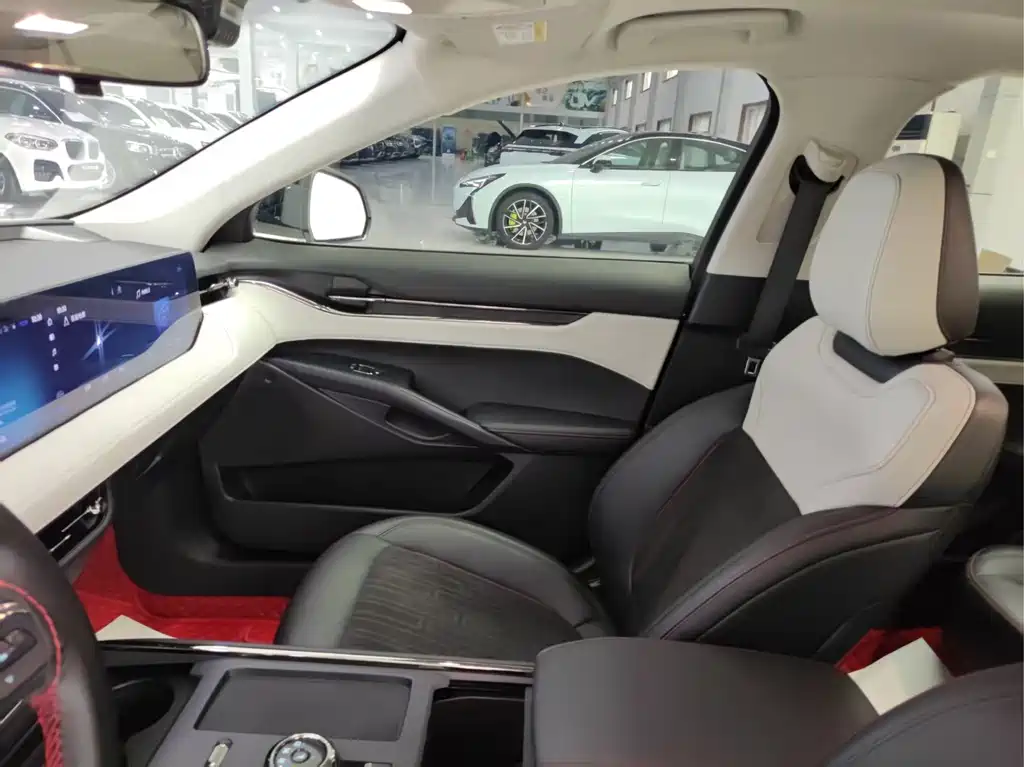 Mondeo 2022 facelift EcoBoost 245 luxury model купить на сайте DeffCars