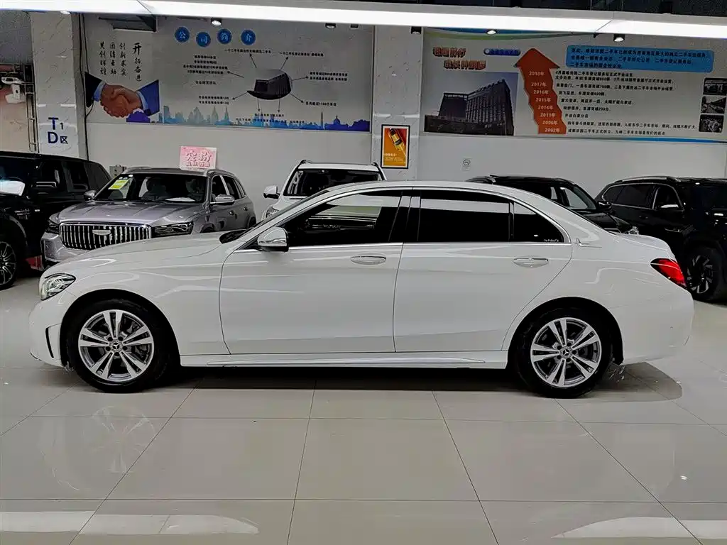 Mercedes-Benz C-Class 2020 C 200 L Fashionable Sports Edition купить на сайте DeffCars