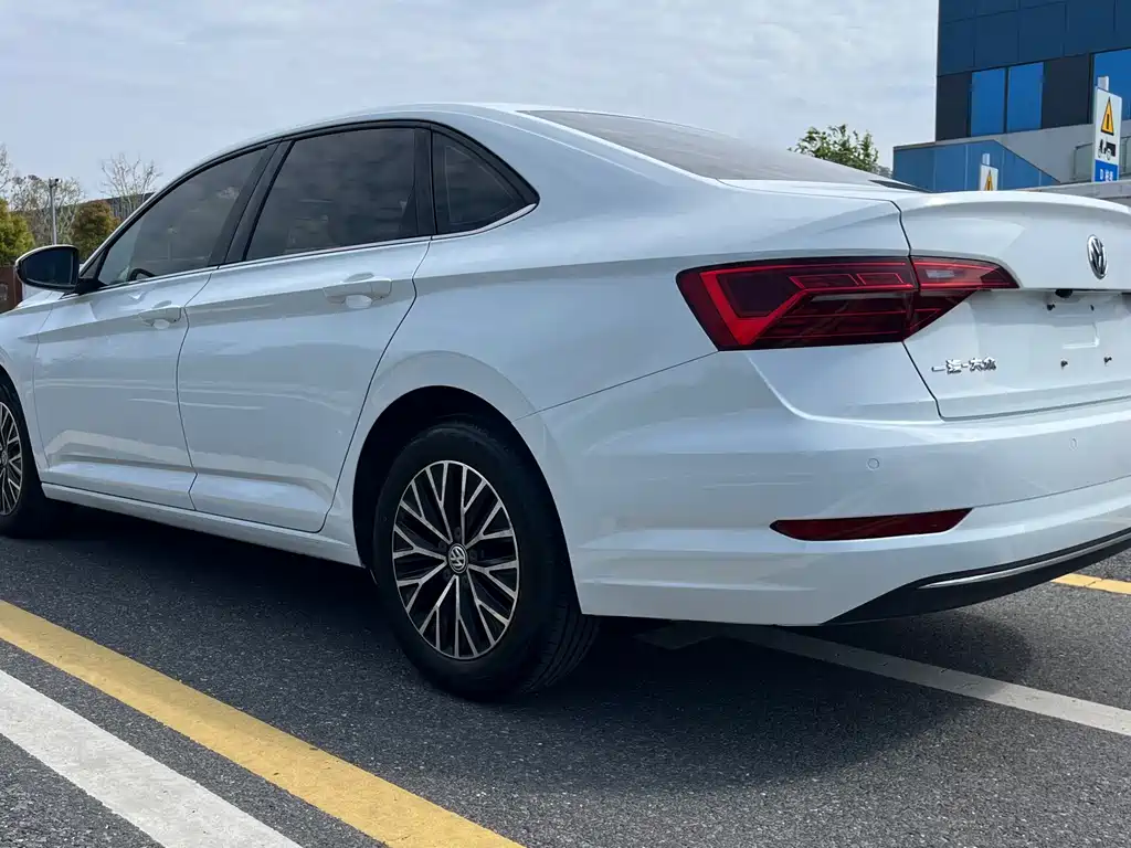 Sagitar 2019 280TSI DSG comfort model National VI купить на сайте DeffCars