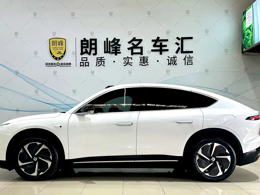 NiO EC6 2024 100kWh купить на сайте DeffCars