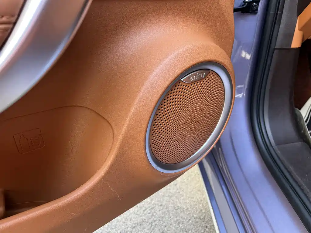 Euler Lightning Cat 2022 555km Premium Edition купить на сайте DeffCars