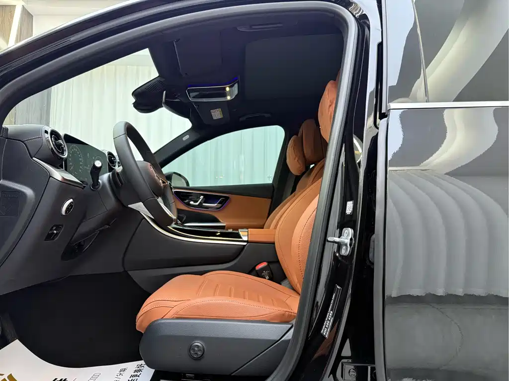 Mercedes-Benz GLC 2025 facelift GLC 260 L 4MATIC dynamic купить на сайте DeffCars