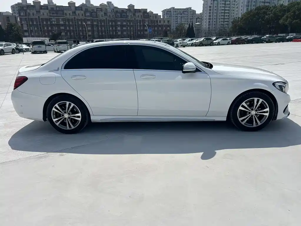 Mercedes-Benz C-Class 2015 facelift C 200 L sporty купить на сайте DeffCars