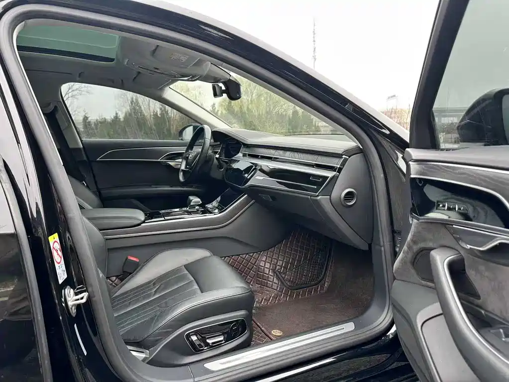 Audi A8 2019 A8L 50 TFSI quattro comfort type купить на сайте DeffCars