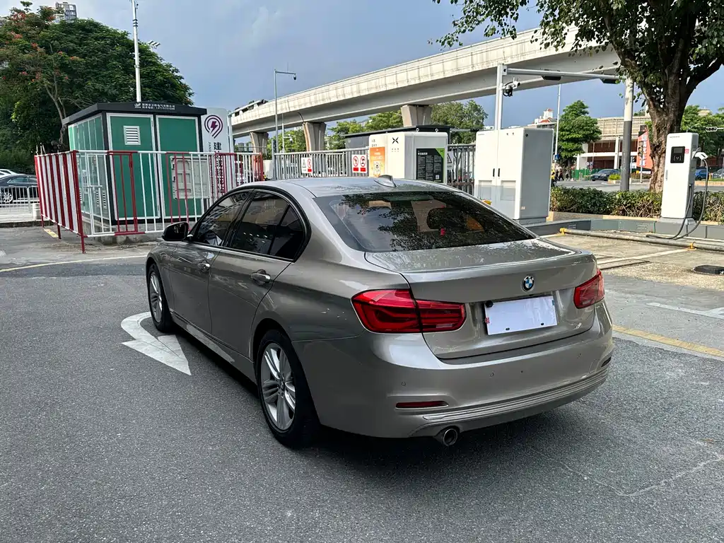 BMW 3 Series 2017 318i Fashion купить на сайте DeffCars