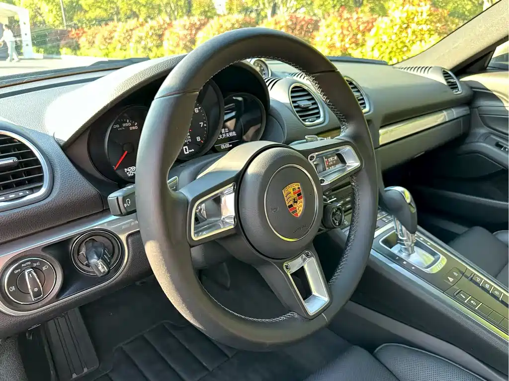 Porsche 718 2020 Cayman 2.0T купить на сайте DeffCars