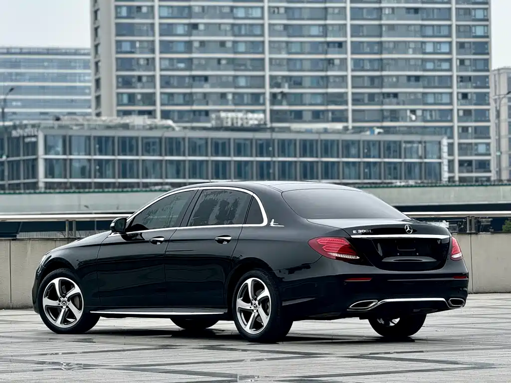 Mercedes-Benz E-Class 2019 facelift E 300 L sports luxury model купить на сайте DeffCars