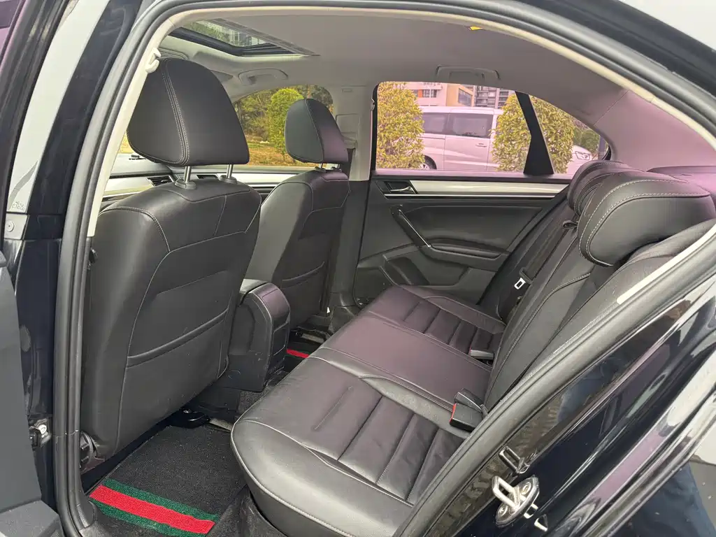 Bora 2018 1.5L automatic comfort model купить на сайте DeffCars