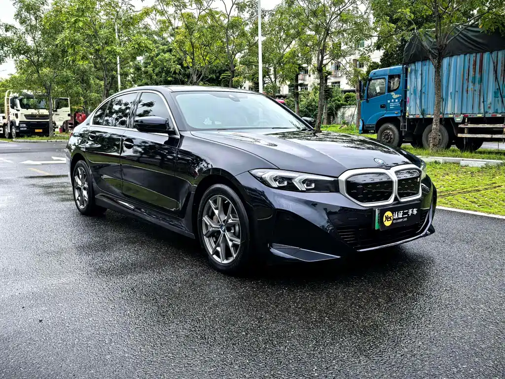 BMW i3 2024 eDrive 35 L купить на сайте DeffCars