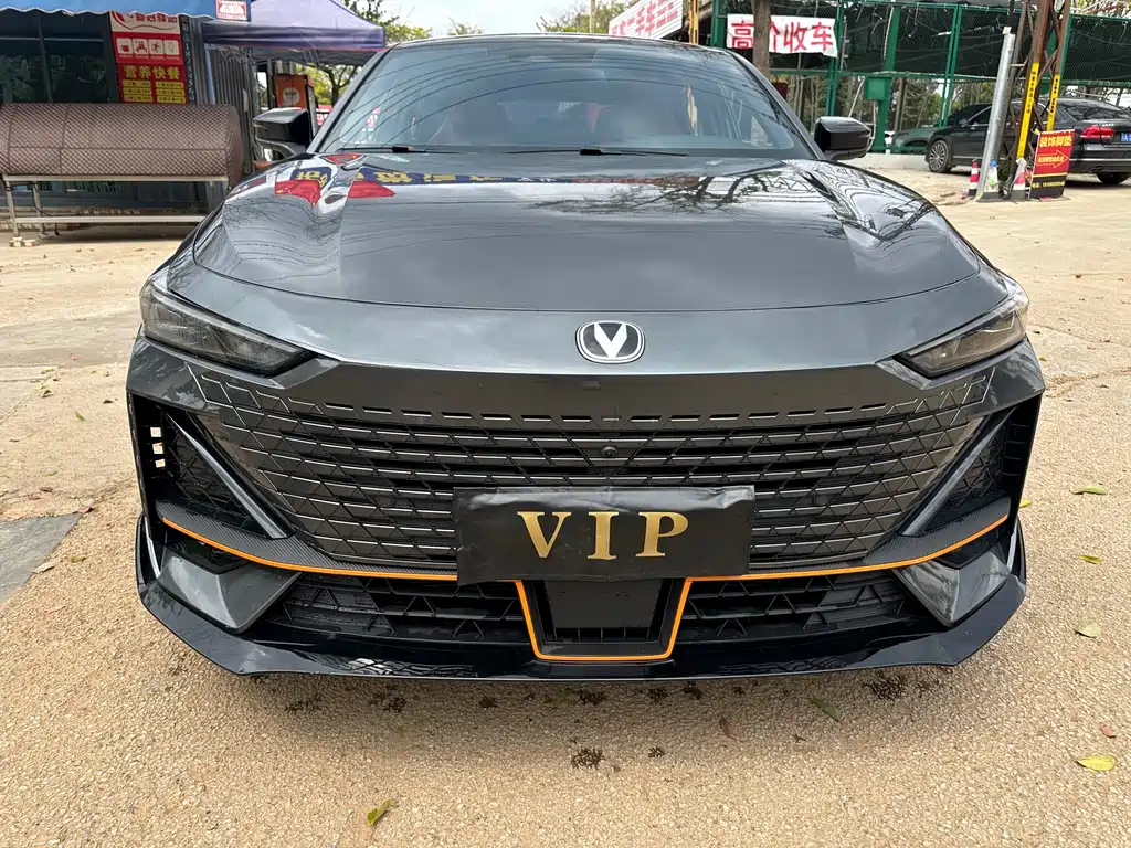 Changan UNI-V 2023 1.5T sports version купить на сайте DeffCars