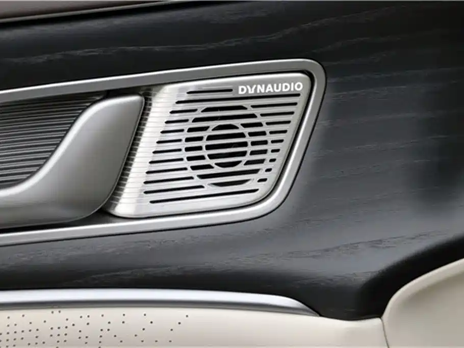 Denza D9 2024 DM-i 980 four-wheel drive flagship model купить на сайте DeffCars