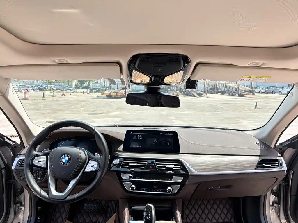 BMW 5 Series 2020 530Li Leading Luxury Package купить на сайте DeffCars